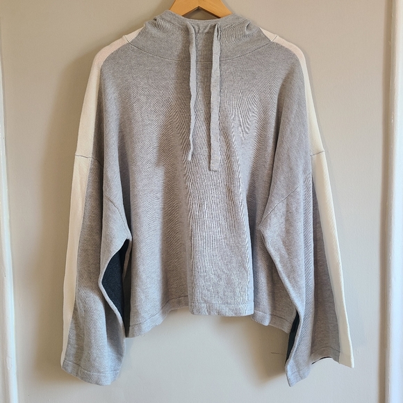 Addition Elle Sweaters - Relaxed Gray & Cream Hooded Knit Sweater
